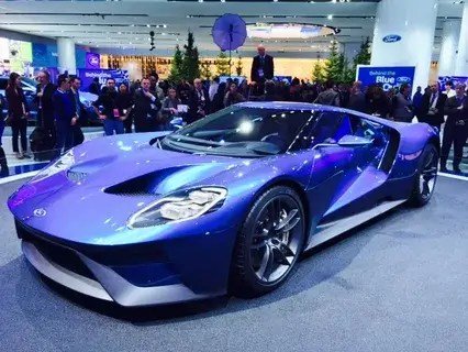 Best Lighting Conditions to Showcase a Shimmer&nbsp;Car